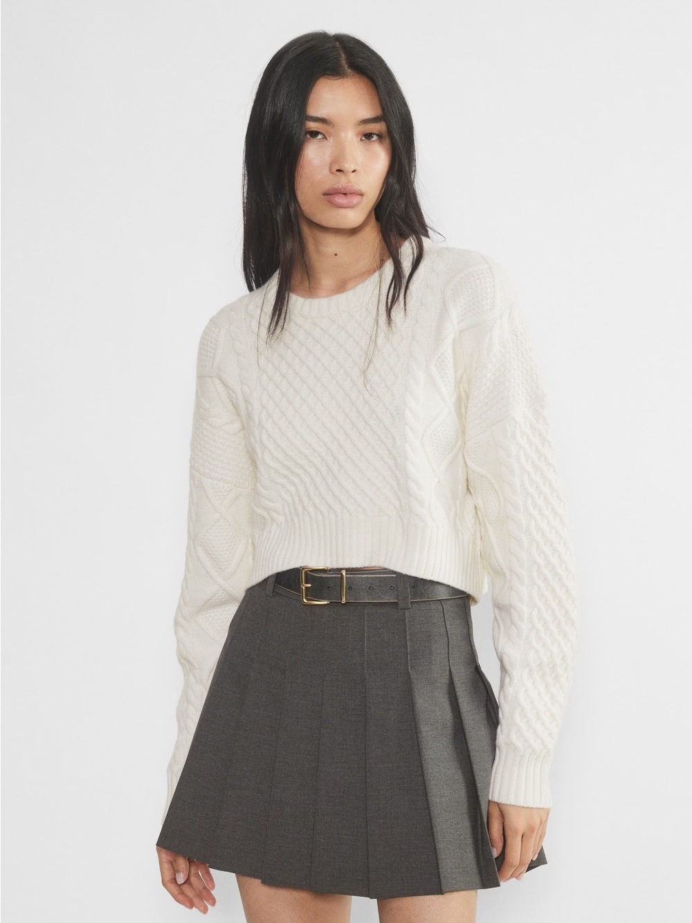 Aritzia Sunday Best Cable Knit Cropped Sweater